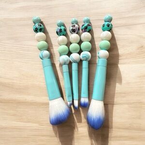 Silicone Bead Makeup Brush Set